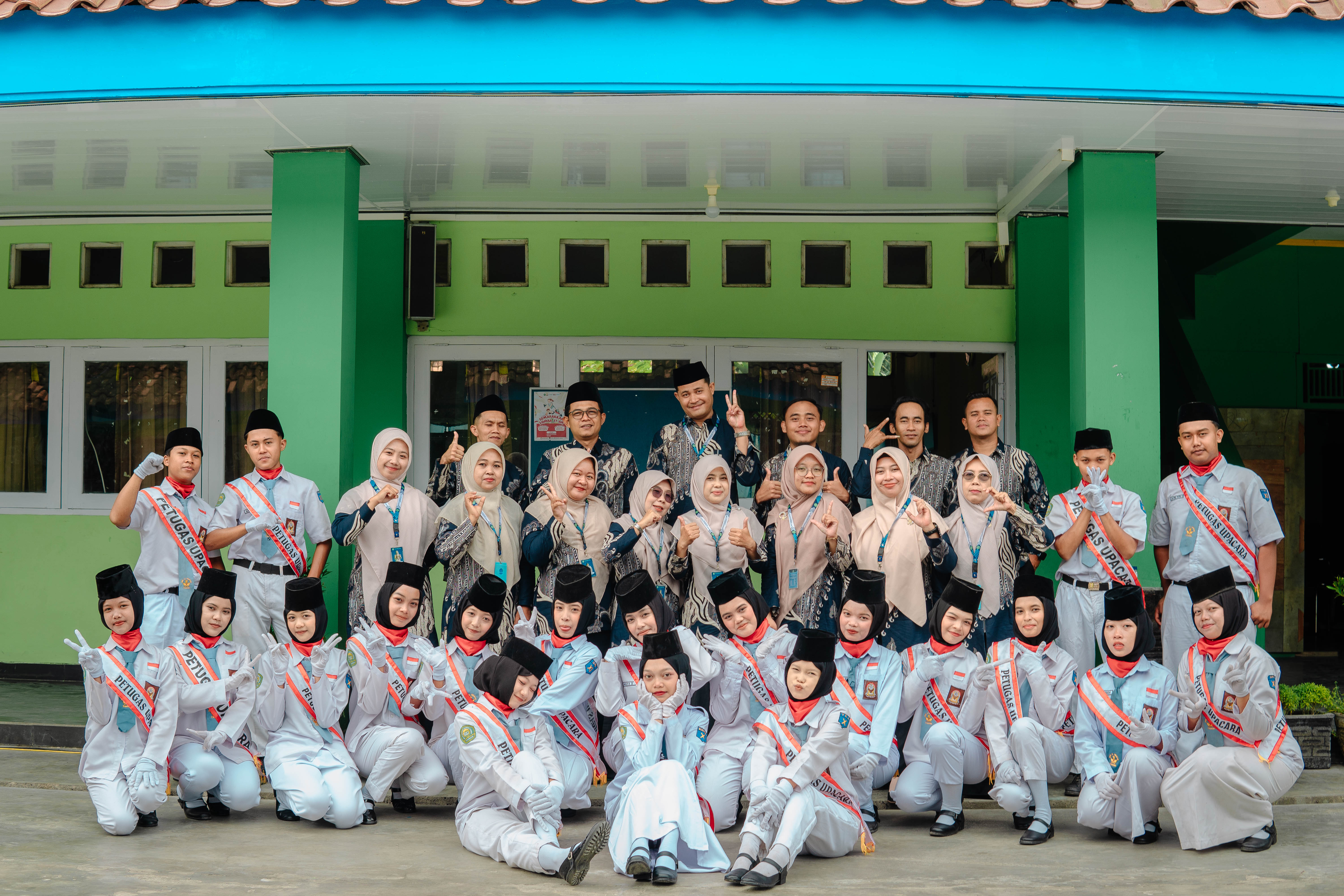 UPACARA MEMPERINGATI HUT RI KE-81 